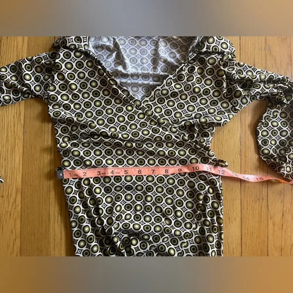 90s Vintage Faux Wrap Dress w Circular Geometric Pattern - Picture 6 of 7